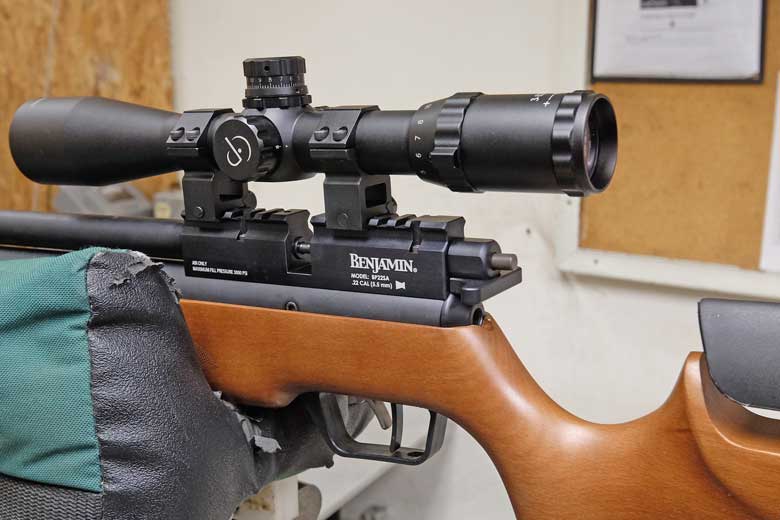 b2 Garden Rescue: Best Air Rifles For Squirrels (Reviews & Buying Guide 2022)